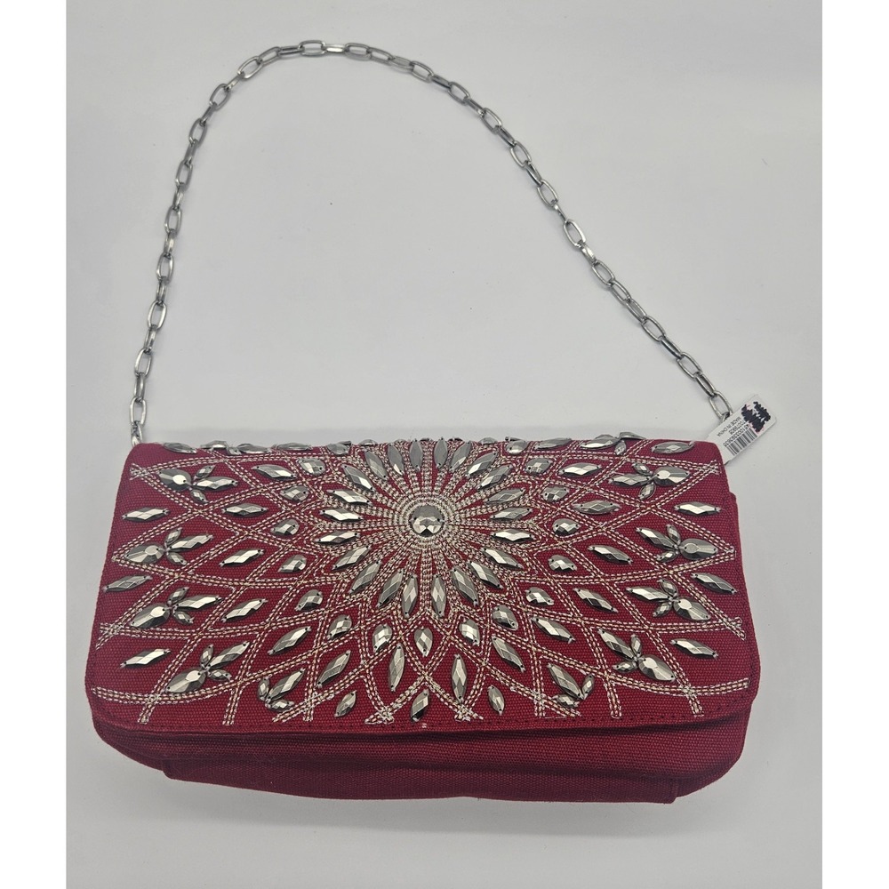WHITE HOUSE BLACK MARKET Red Starburst Clutch Purse‎ NWT